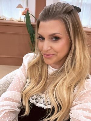 Anna Williamson leaked photo #78