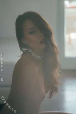 Anna Zapala photo