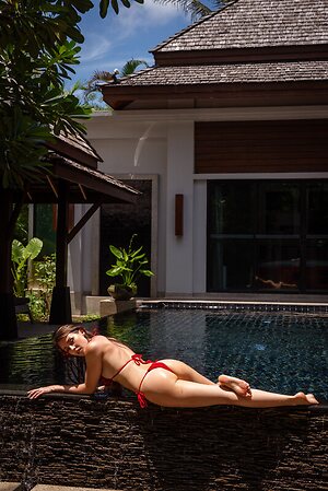 Anna Zapala leaked photo #422