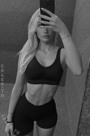 Annaauroraegger Nude Leaked Photo #5