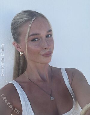 Annabelle Disley