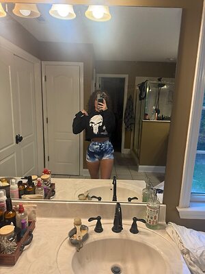 Annah Bechtel leaked photo #3