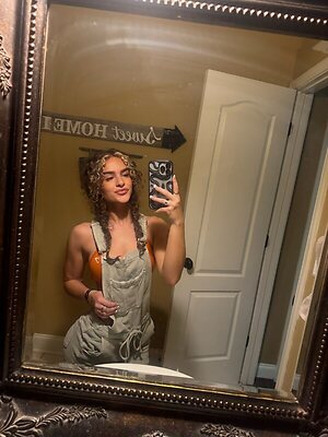 Annah Bechtel leaked photo #9