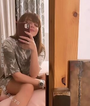 Annalisa Nude Leaked Photo #9