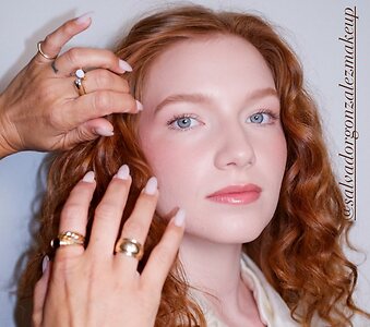 Annalise Basso leaked photo #14
