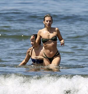 AnnaLynne McCord leaked photo #29