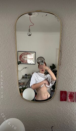 Anna.Singvogel Nude Leaked Photo #9