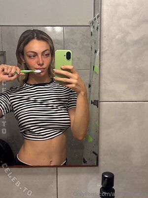 annasofiaaaa Nude Leaked Photo #15