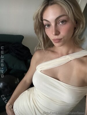 annasofiaaaa Nude Leaked Photo #20