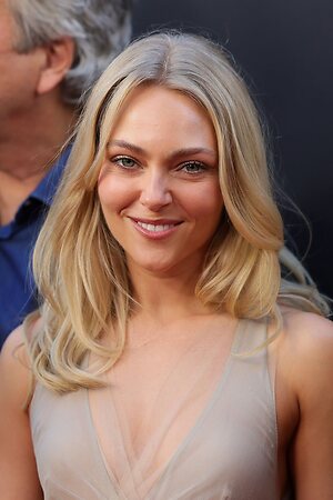 AnnaSophia Robb leaked photo #31