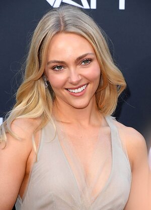AnnaSophia Robb leaked photo #54