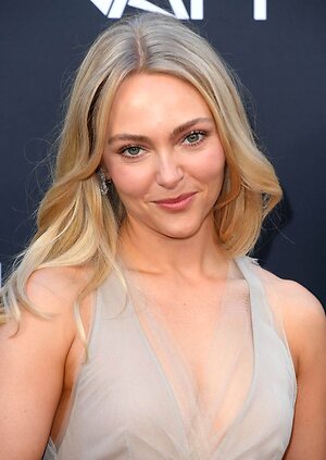 AnnaSophia Robb leaked photo #55