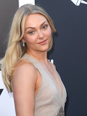 AnnaSophia Robb leaked photo #58
