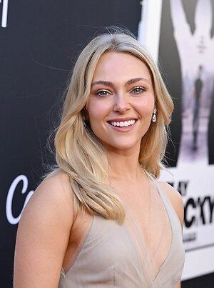 AnnaSophia Robb leaked photo #81