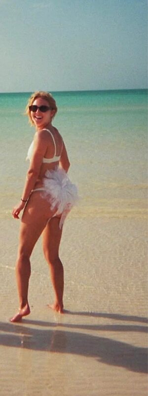 AnnaSophia Robb leaked photo #195