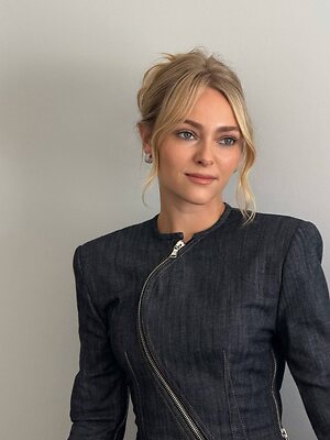 AnnaSophia Robb leaked photo #299