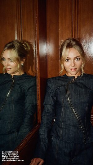 AnnaSophia Robb leaked photo #302