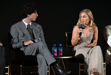 AnnaSophia Robb leaked photo #364