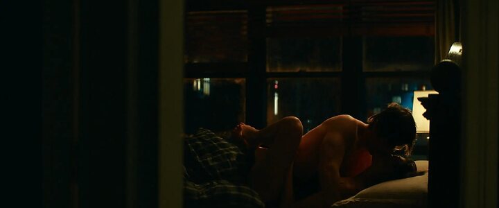 Anne Hathaway leaked photo #127