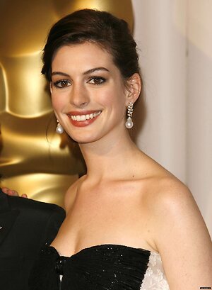 Anne Hathaway leaked photo #265