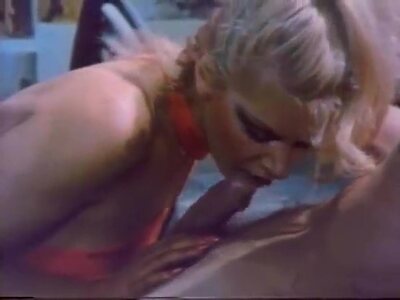 Anne Hughes leaked photo #23