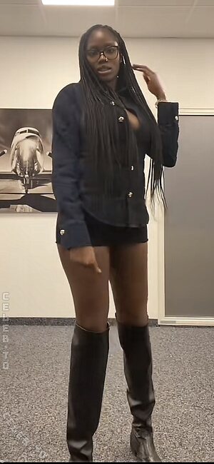 Anne Jinadel Nude Leaked Photo #9