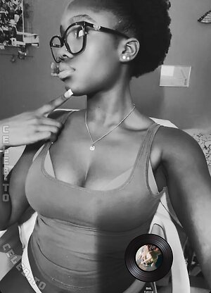 Anne Jinadel Nude Leaked Photo #12