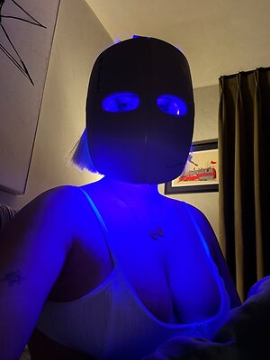 Anne Marie Nicholson leaked photo #27