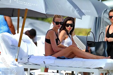 Anne Vyalitsyna Nude Leaked Photo #24