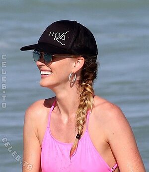 Anne Vyalitsyna Nude Leaked Photo #71