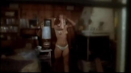 Anneka Di Lorenzo leaked photo #49