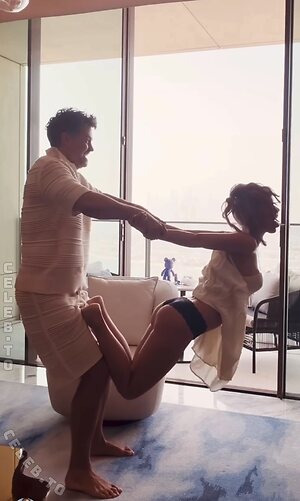 Annemarie Carpendale Nude Leaked Photo #16