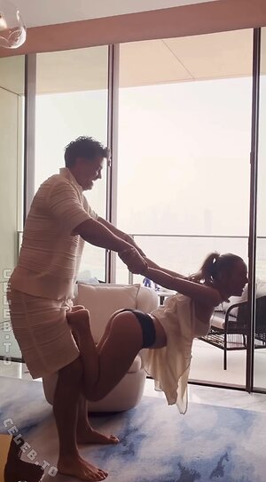 Annemarie Carpendale Nude Leaked Photo #17