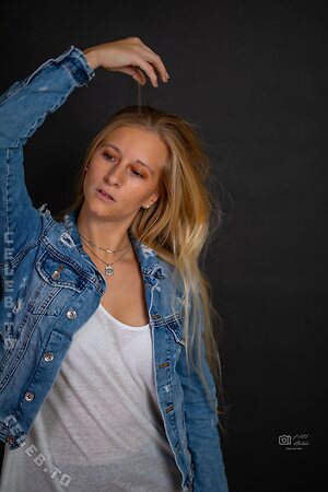 Annesophie Linn photo