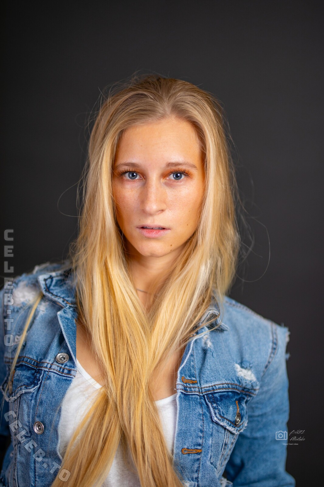 Annesophie Linn photo