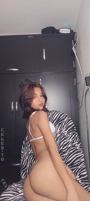 anngiepao Nude Leaked Photo #158