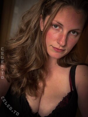 Anni Nude Leaked Photo #45