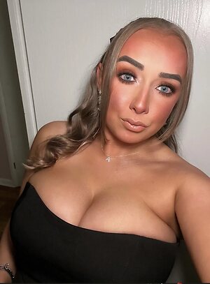 Annie S leaked photo #2