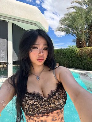 Annie Zheng Nude Leaked Photo #70