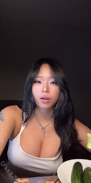 Annie Zheng Nude Leaked Photo #90
