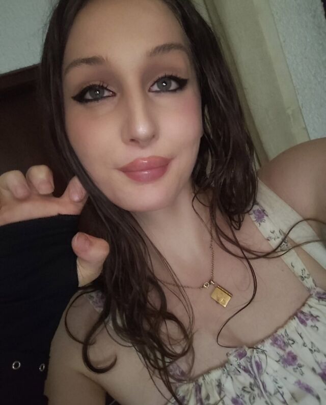 Annie_dineva leaked photos