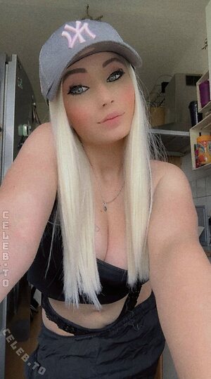 Annika_mlleer Nude Leaked Photo #22