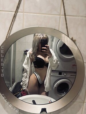 Annika_mlleer photo