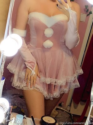 Annju Nude Leaked Photo #3