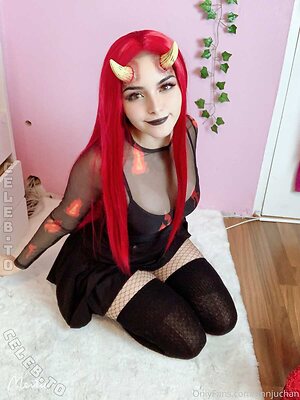 Annju Nude Leaked Photo #12