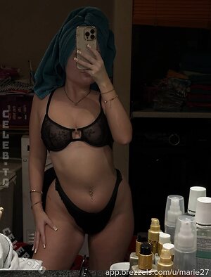 Annmariedtz Nude Leaked Photo #4