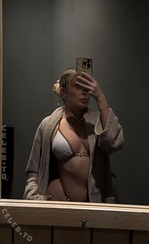 Annmariedtz Nude Leaked Photo #33
