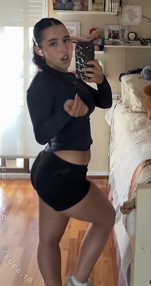 antoartuso Nude Leaked Photo #4