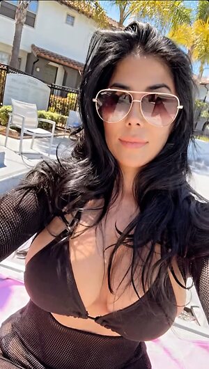 Antoinette Martinez Nude Leaked Photo #6