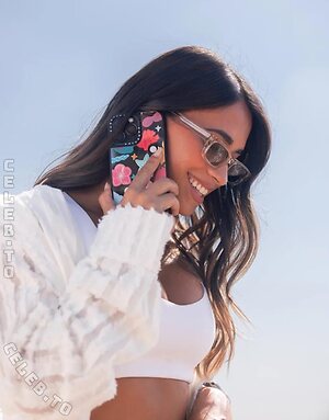 Antonella Roccuzzo photo